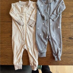 Quincy Mae Jammies/Onesies 3-6M